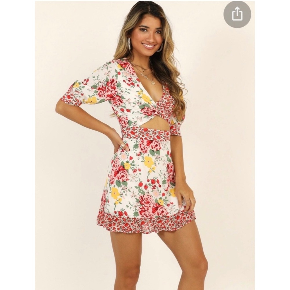 NWT Showpo Holiday‎ Mood Dress in White Floral Cutout Mini Dress Size 10